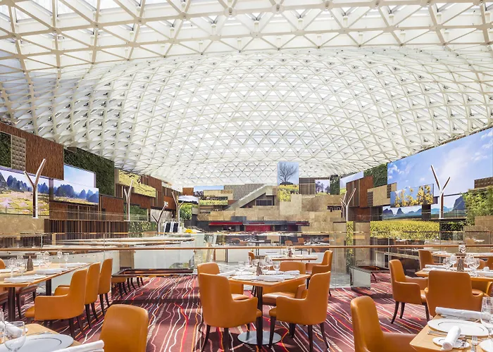 Курортный комплекс Mgm Cotai 5*